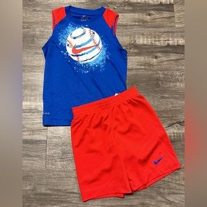 Nike outfit size 5/6